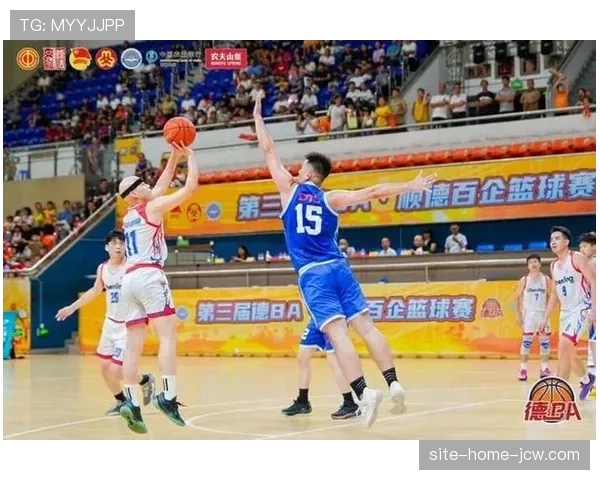 篮球男子成年组八强战开幕 广东对阵山东焦点战