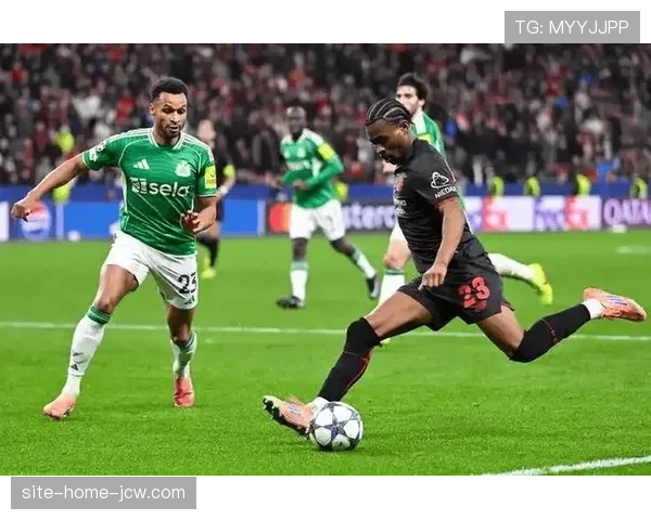 诺丁汉森林换帅后防动荡：三度换帅导致防守体系缺乏延续性